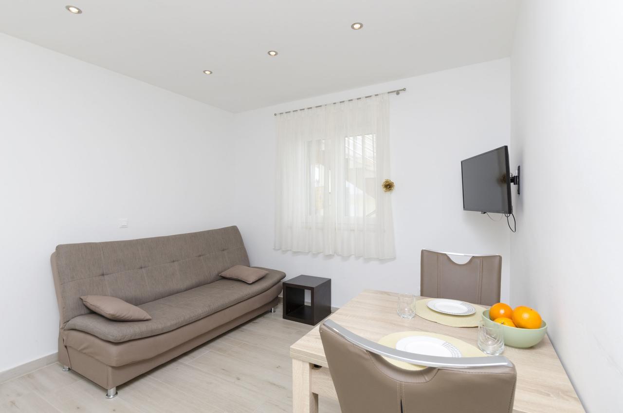 Danica Apartment