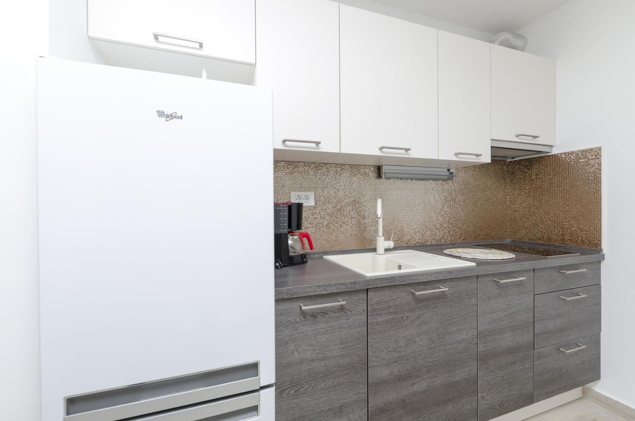 Danica Apartment